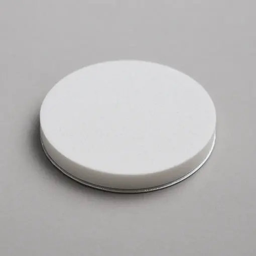واشر سیل القایی (Induction Seal Liner) نوعی واشر آب‌بندی است که در درب بطری یا ظروف پلاستیکی/فلزی استفاده می‌شود